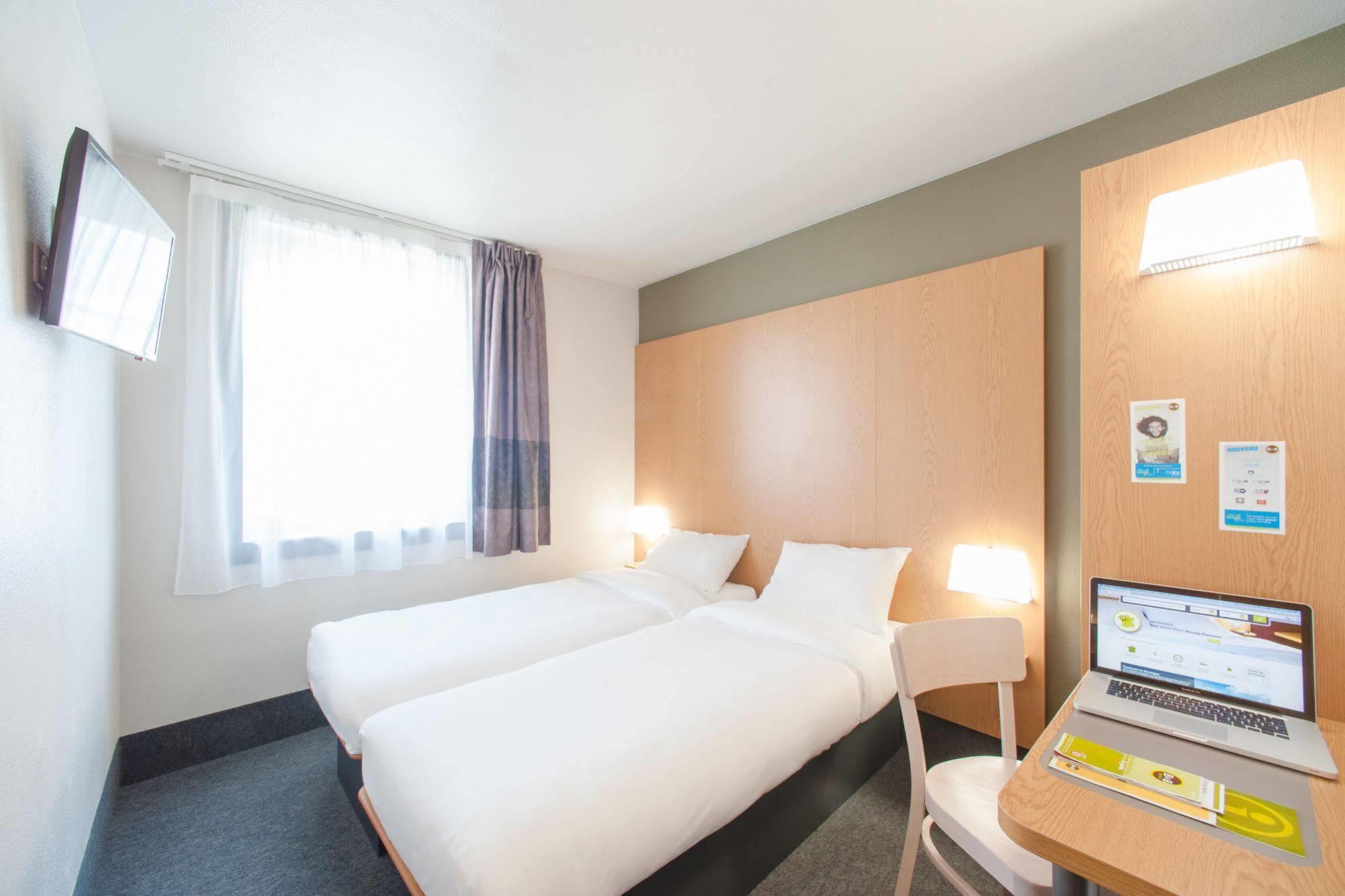 Hotel Aubenas 2*